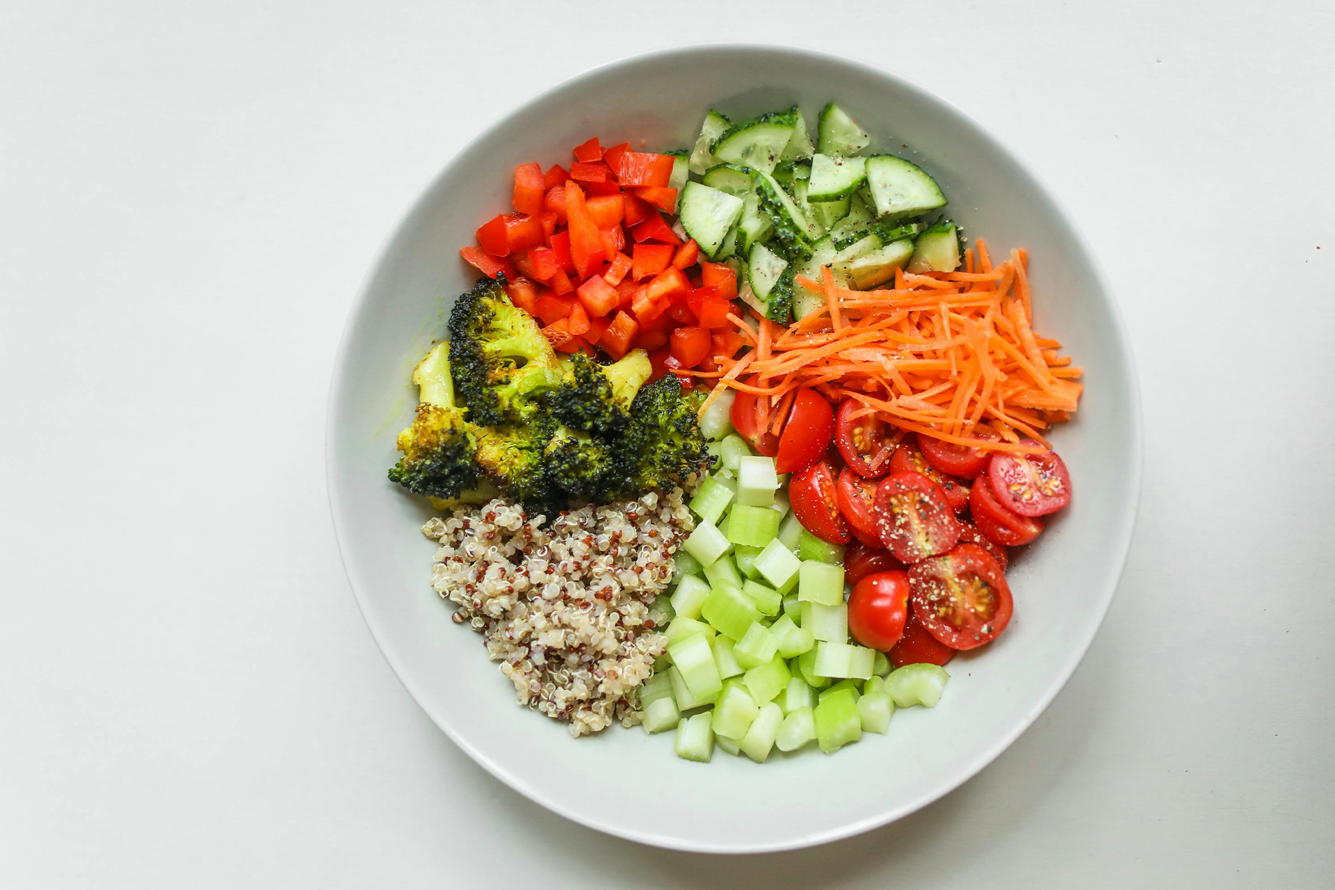 Bowl of healthy vegetables and grains.